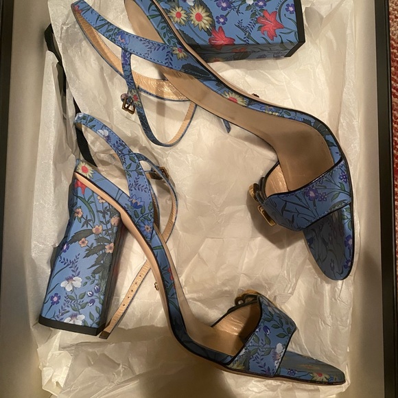 🎁 BLACK FRIDAY SALE 🎁Authentic Gucci Blue Floral Block Heel - Picture 3 of 11